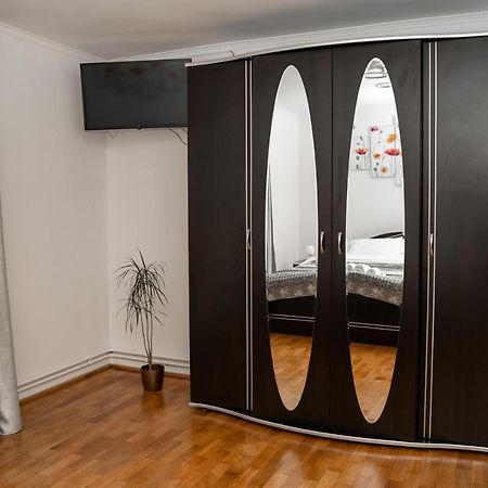 Apartament Panoramic La Casa In Comuna Rasinari Luaran gambar